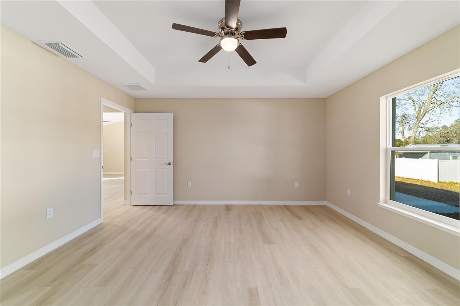 RAINBOW LAKES ESTATE - Residential