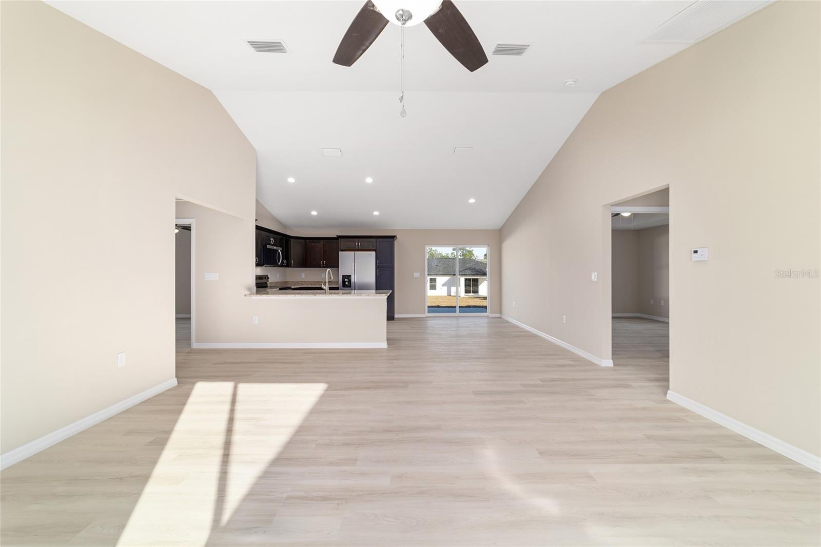 RAINBOW LAKES ESTATE - Residential