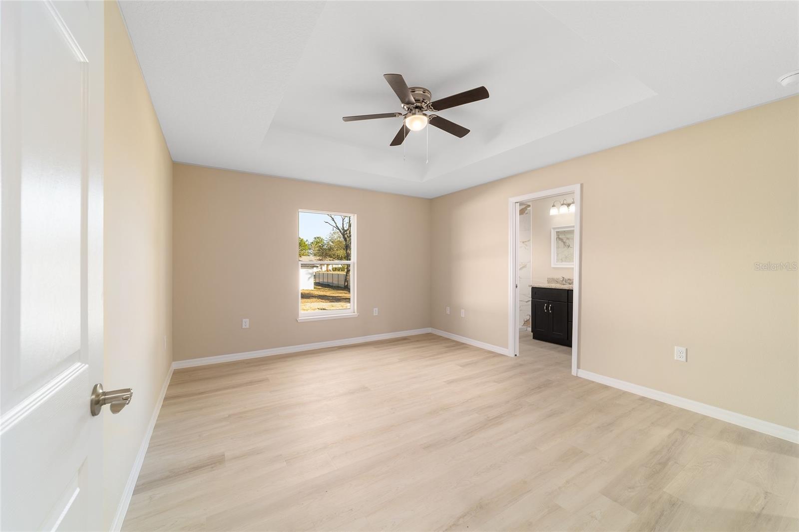 RAINBOW LAKES ESTATE - Residential