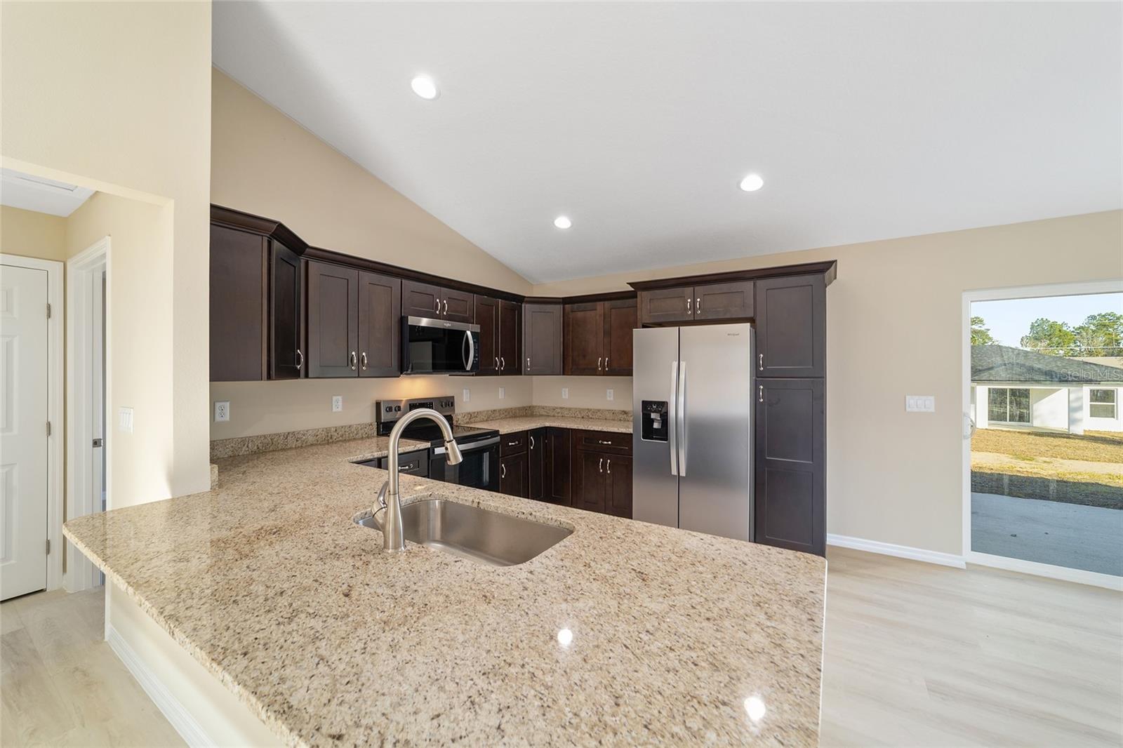 RAINBOW LAKES ESTATE - Residential