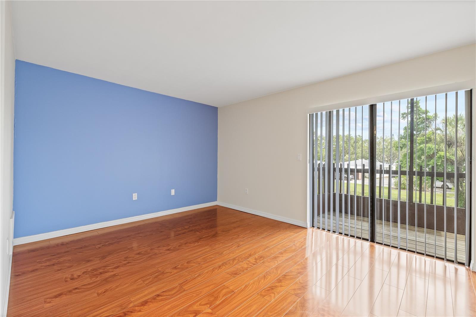 RAMBLEWOOD ACRES - Residential