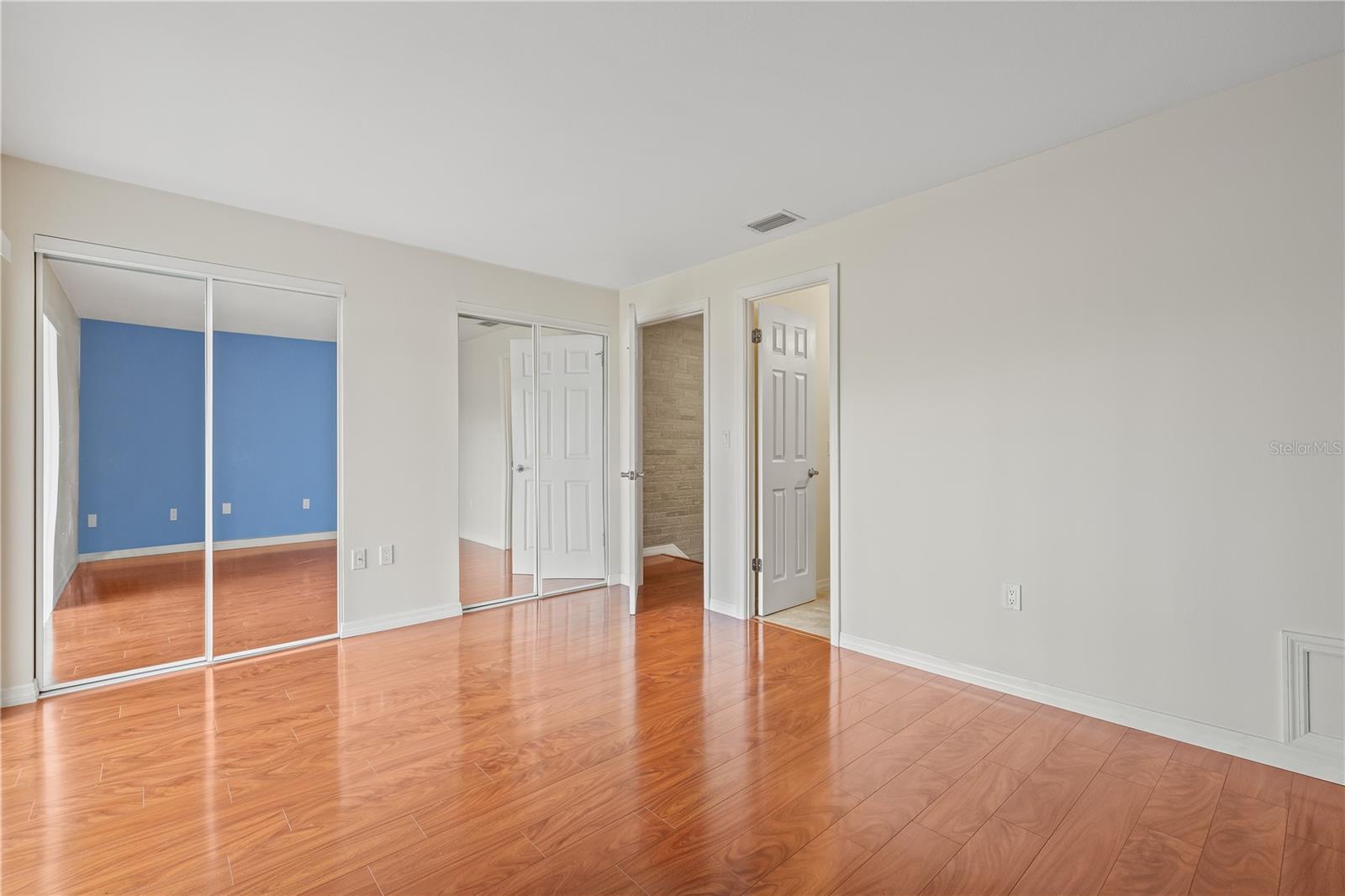 RAMBLEWOOD ACRES - Residential