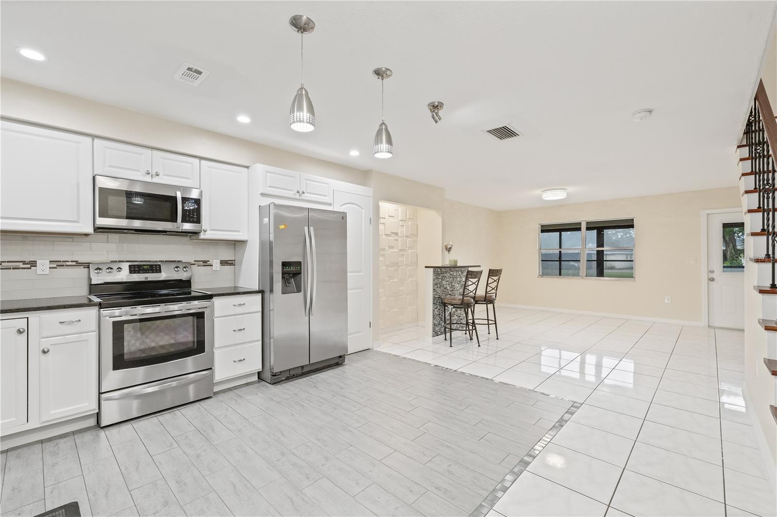 RAMBLEWOOD ACRES - Residential