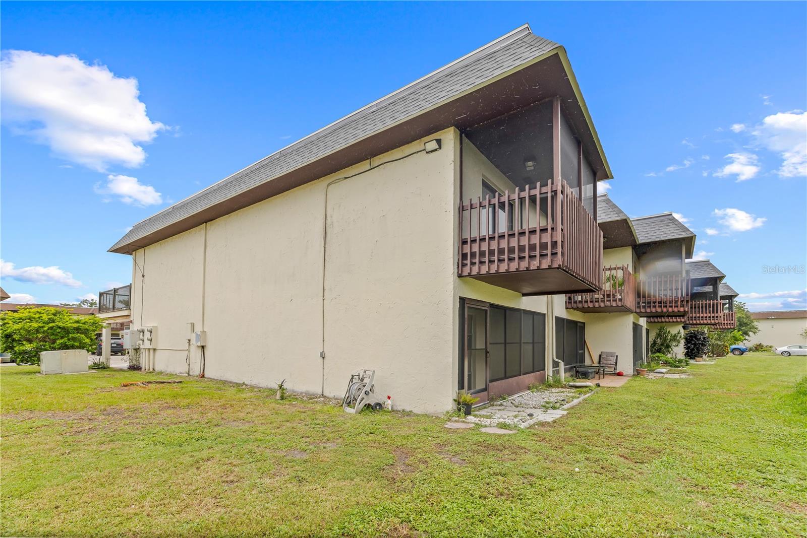 RAMBLEWOOD ACRES - Residential