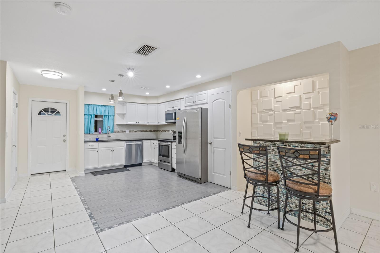 RAMBLEWOOD ACRES - Residential