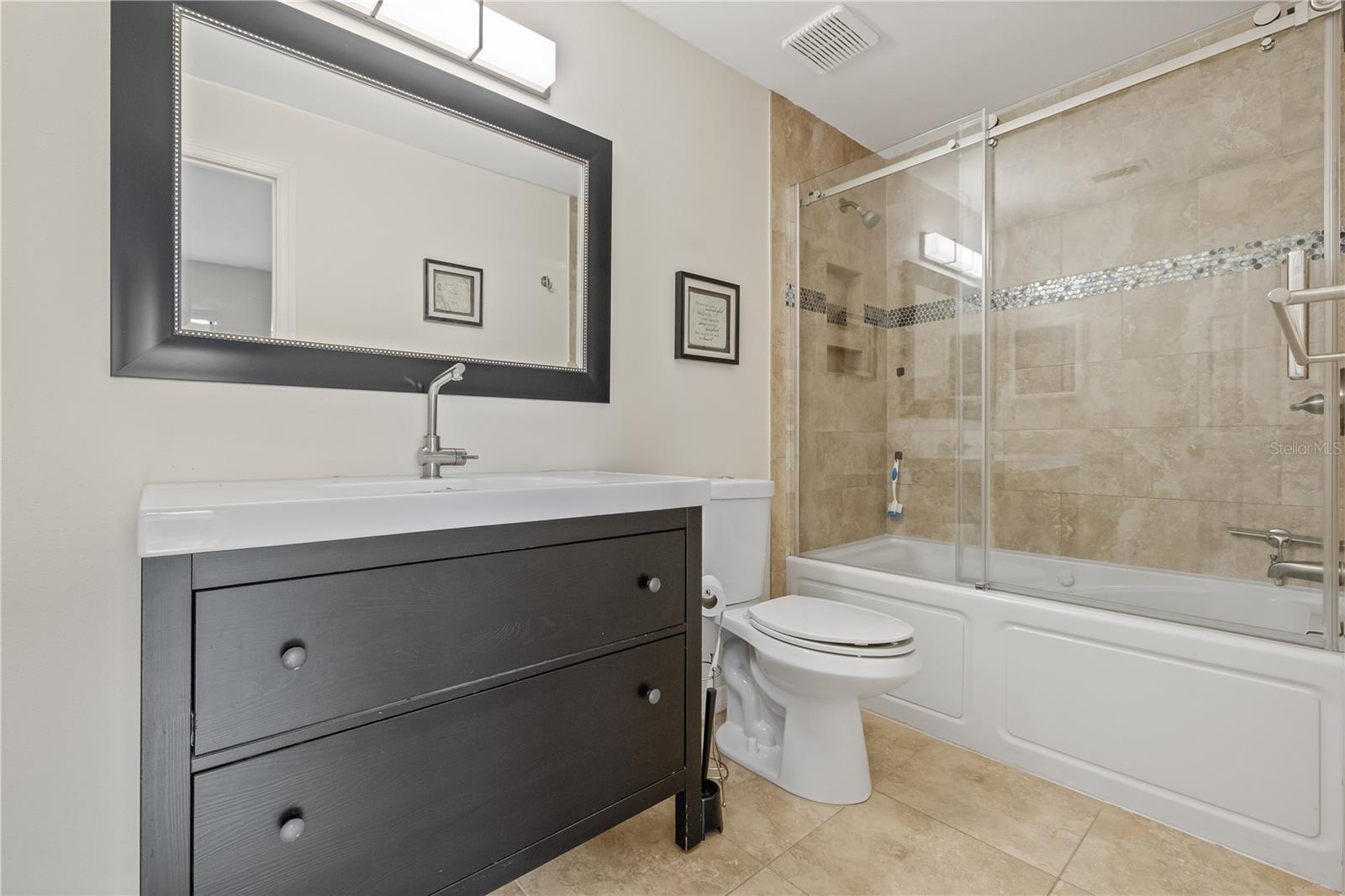 RAMBLEWOOD ACRES - Residential