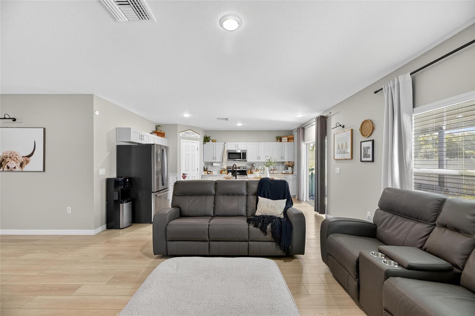 PASADENA POINT PH 1 - Residential