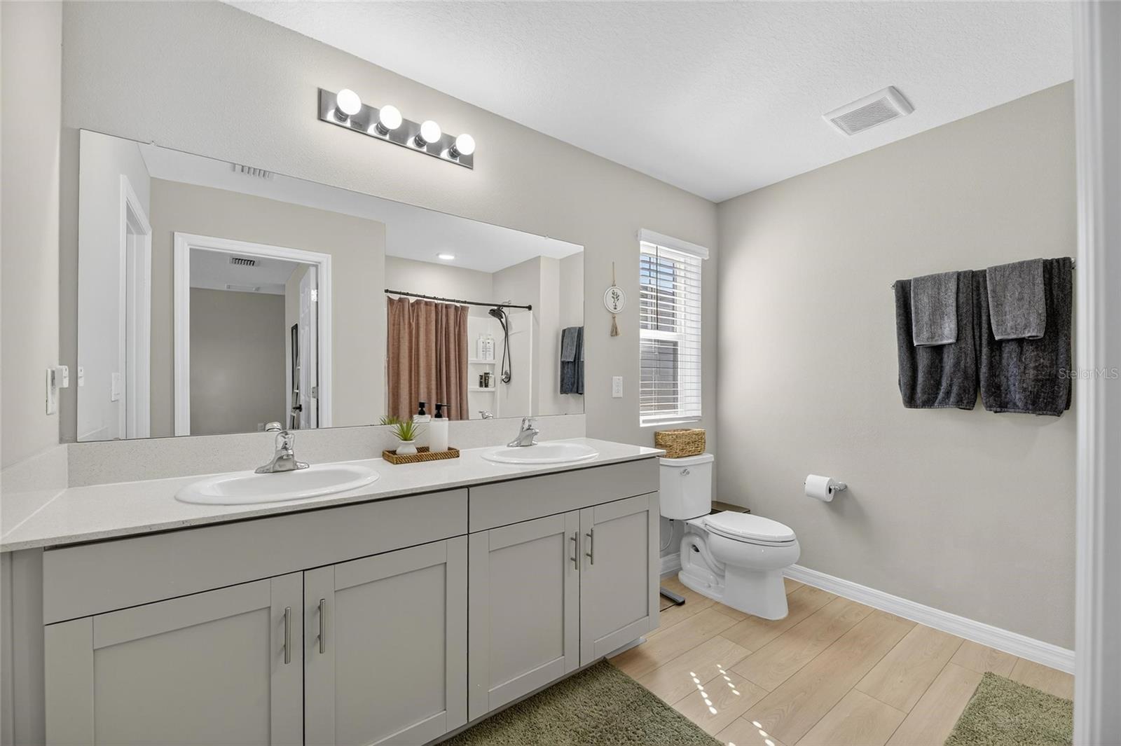 PASADENA POINT PH 1 - Residential