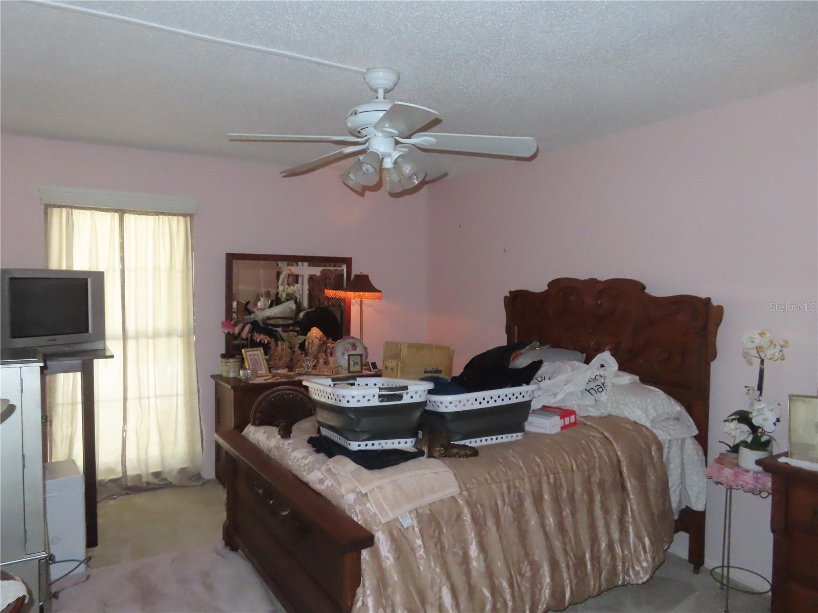 PENTHOUSE GREENS - Residential