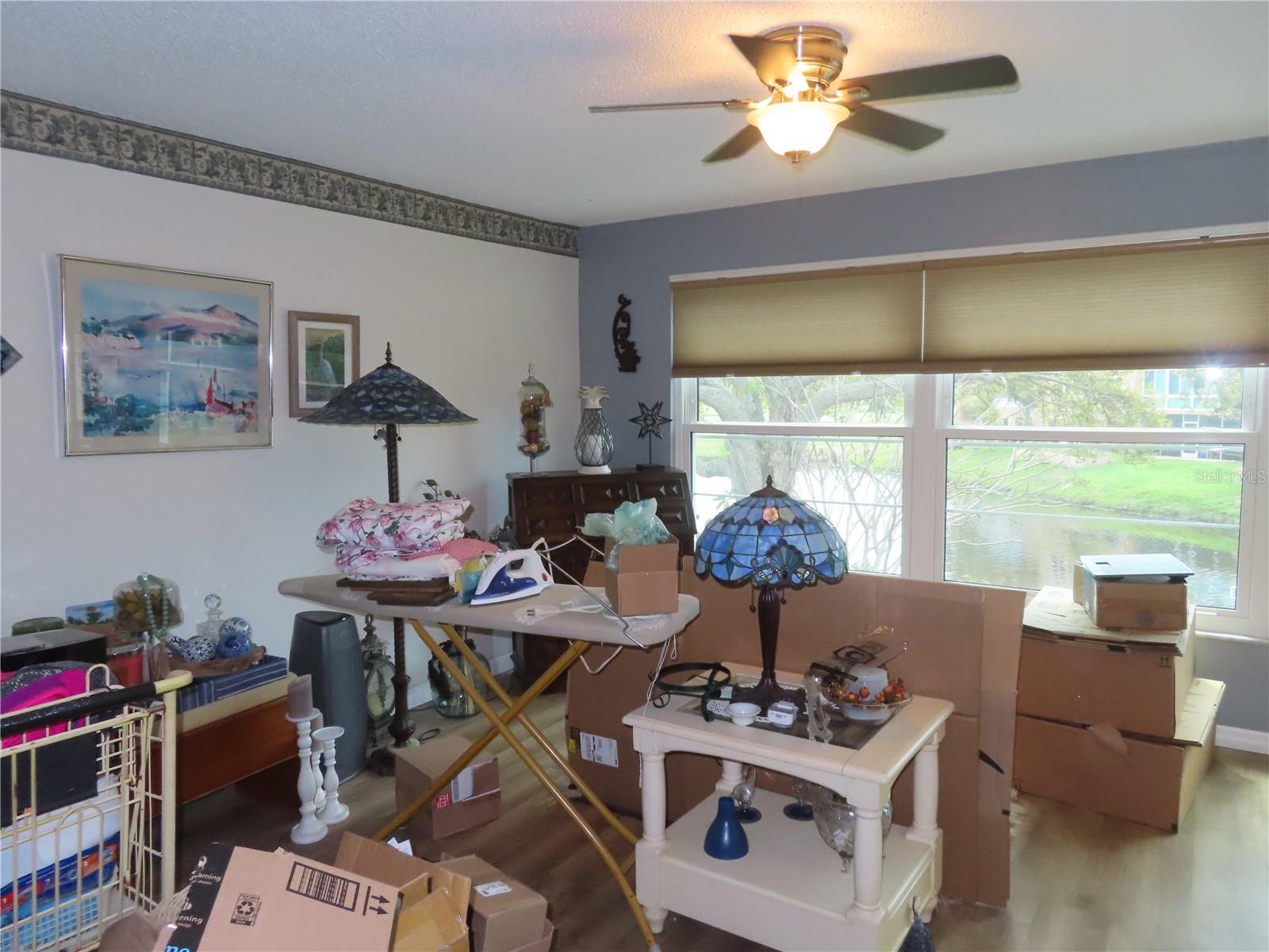 PENTHOUSE GREENS - Residential