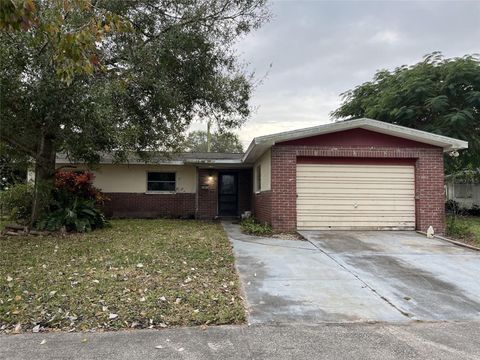 Photo of 2431 Lakeview Drive, Melbourne, FL 32935 (MLS # O6373050)