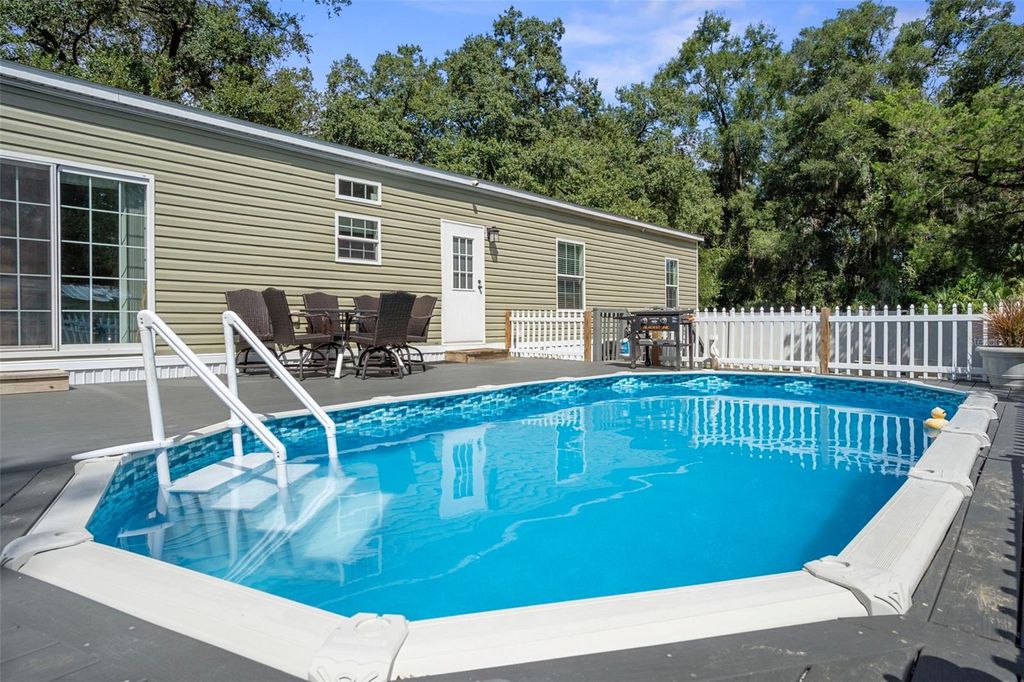 Photo of 6310 W Orange Lane, Crystal River, FL 34429 (MLS # OM718929)