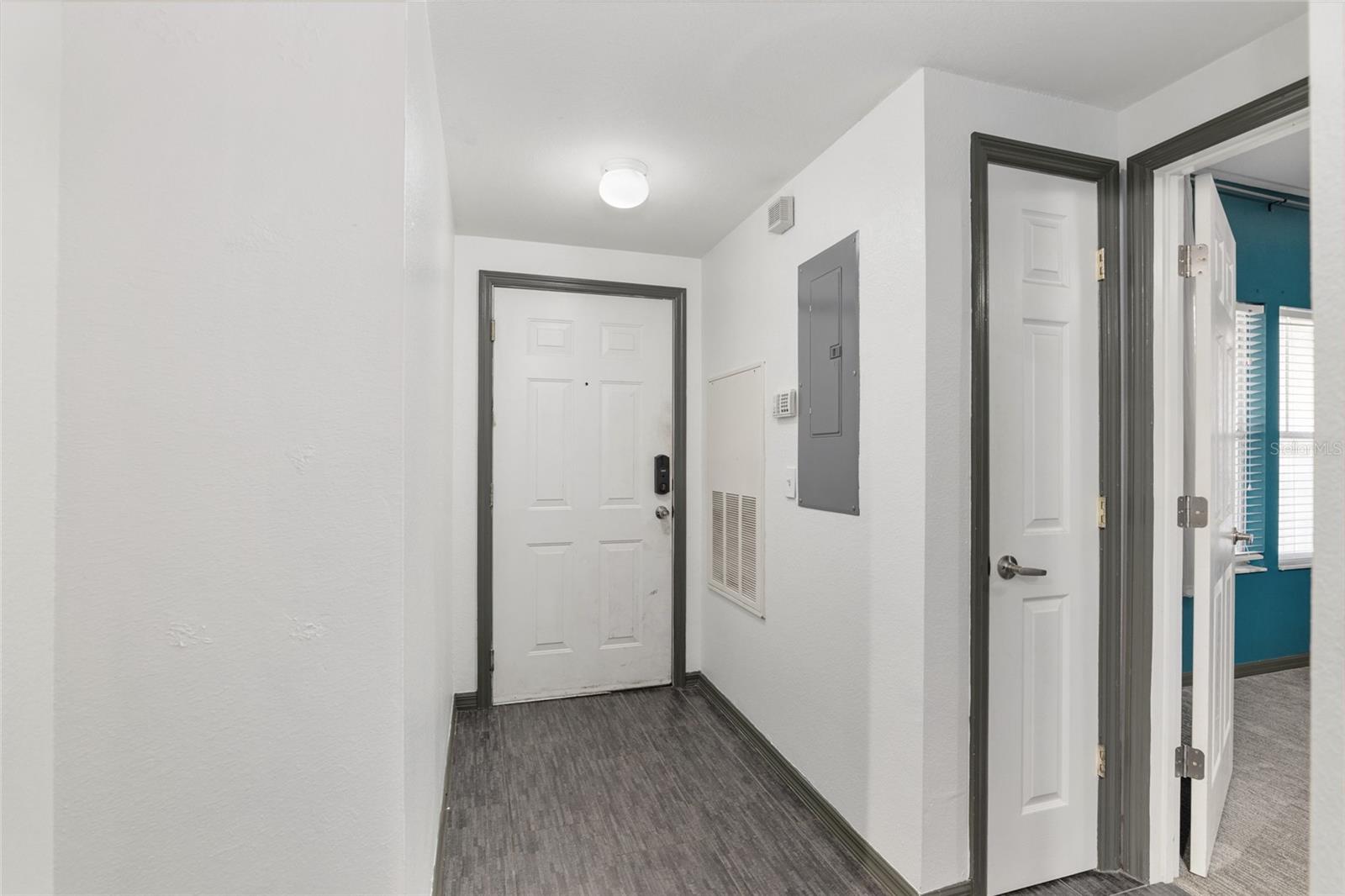 9127 SW 52ND AVENUE D201