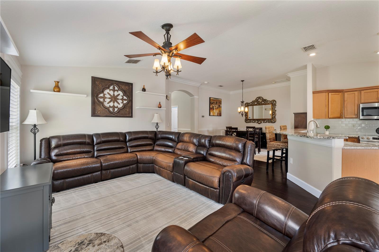 CEDARCREST - Residential