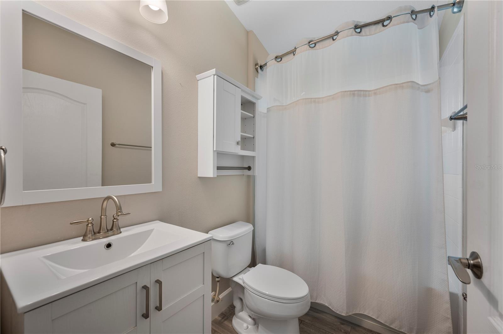 CEDARCREST - Residential