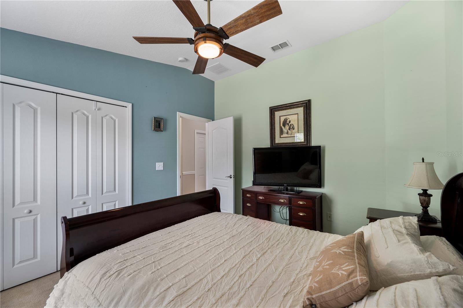 CEDARCREST - Residential