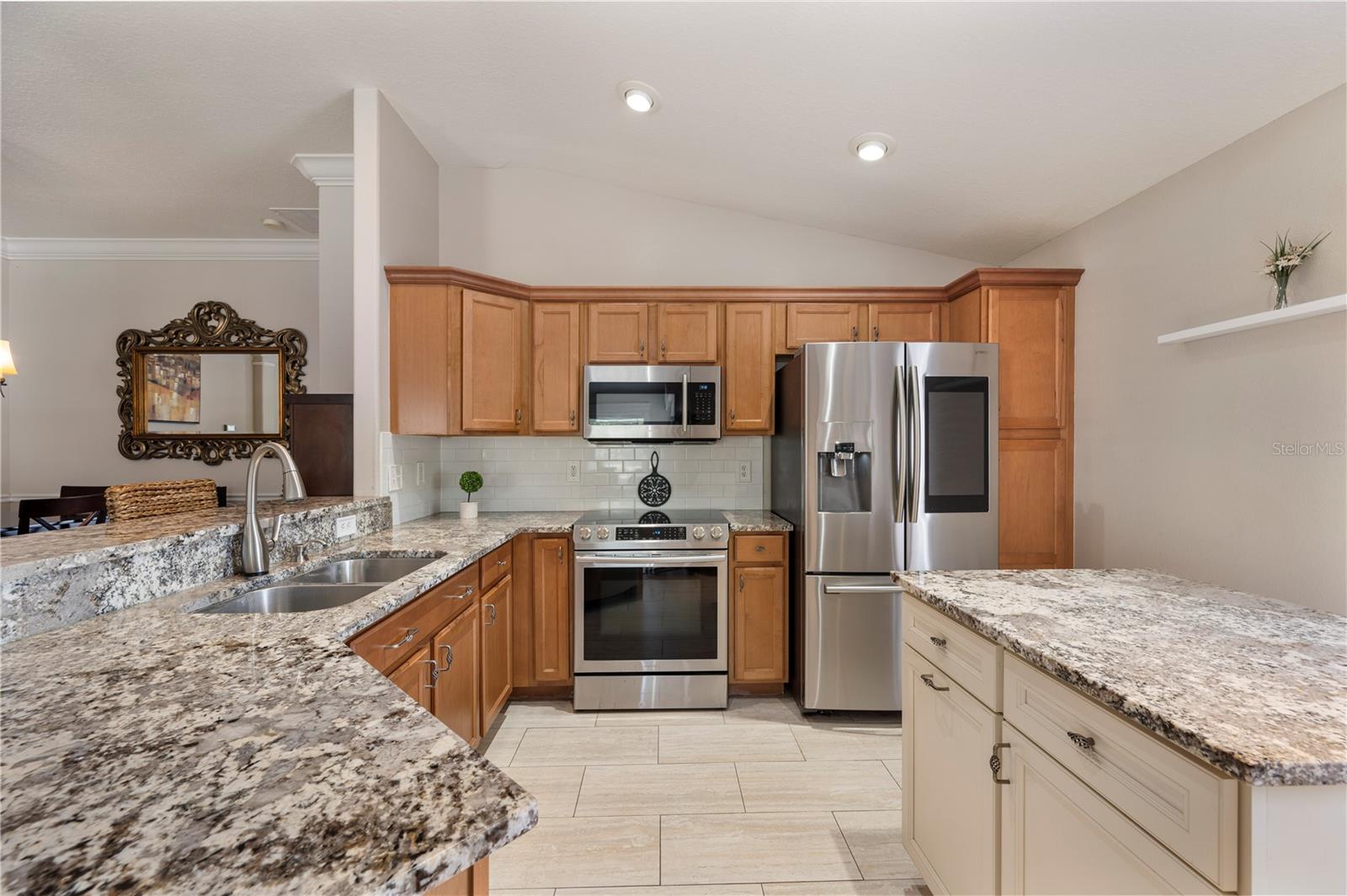 CEDARCREST - Residential