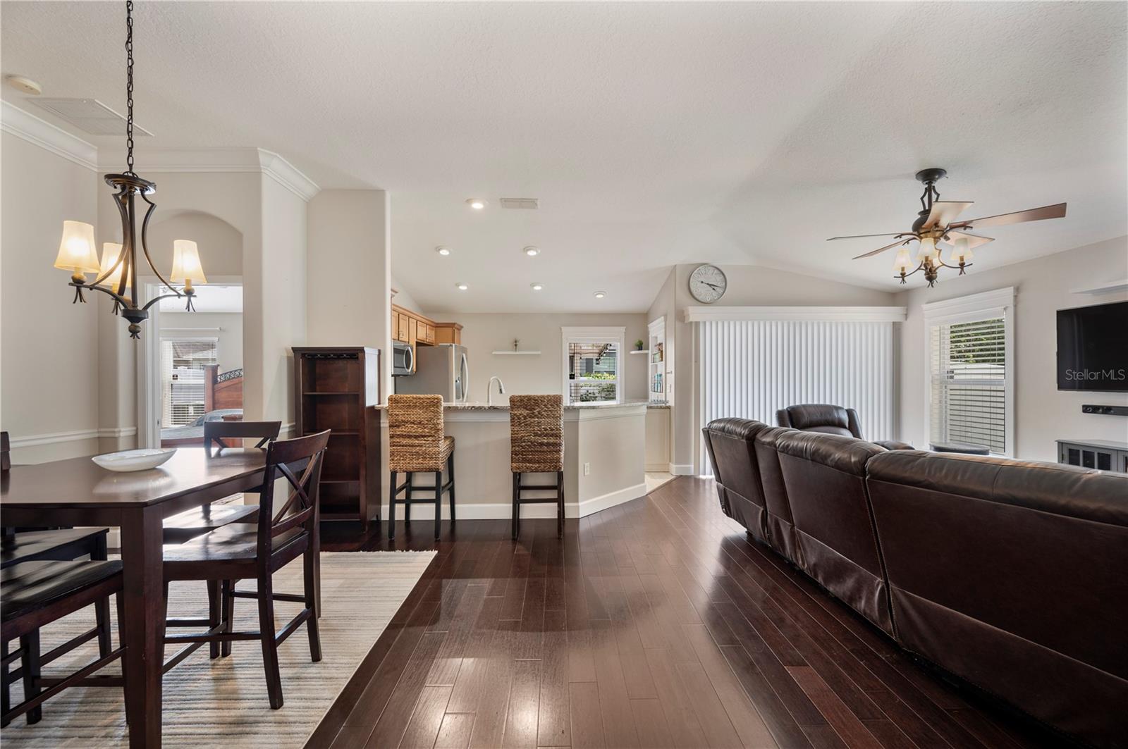 CEDARCREST - Residential