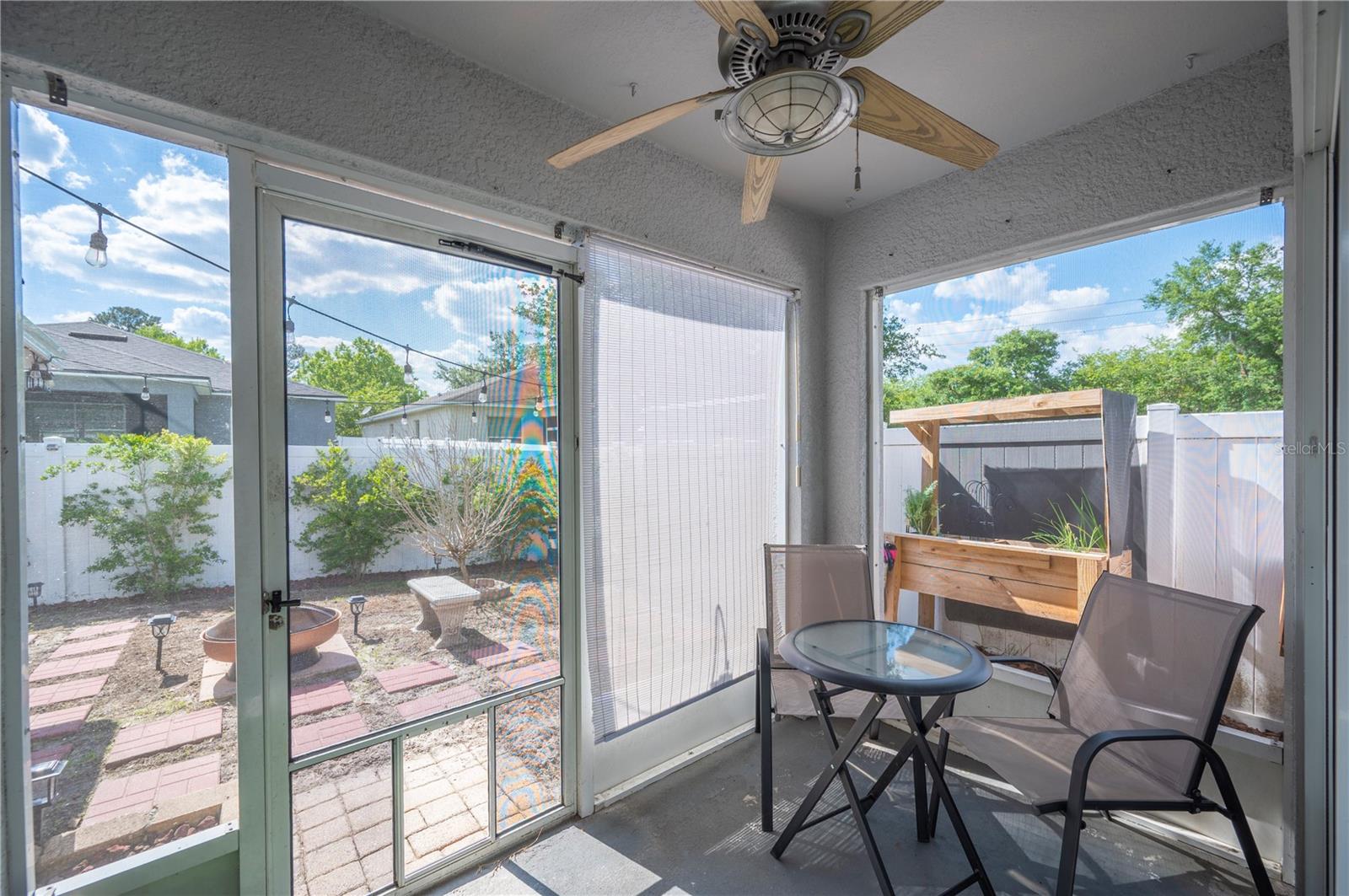 CEDARCREST - Residential