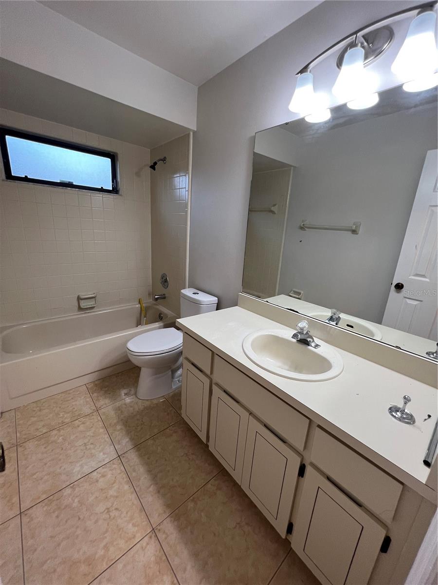 SILVER WOODS PH 05 - Residential