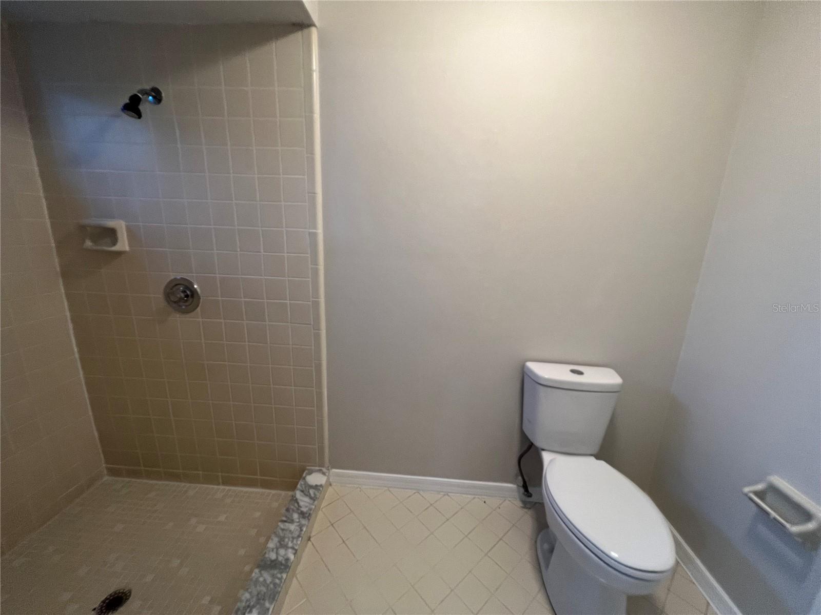 SILVER WOODS PH 05 - Residential