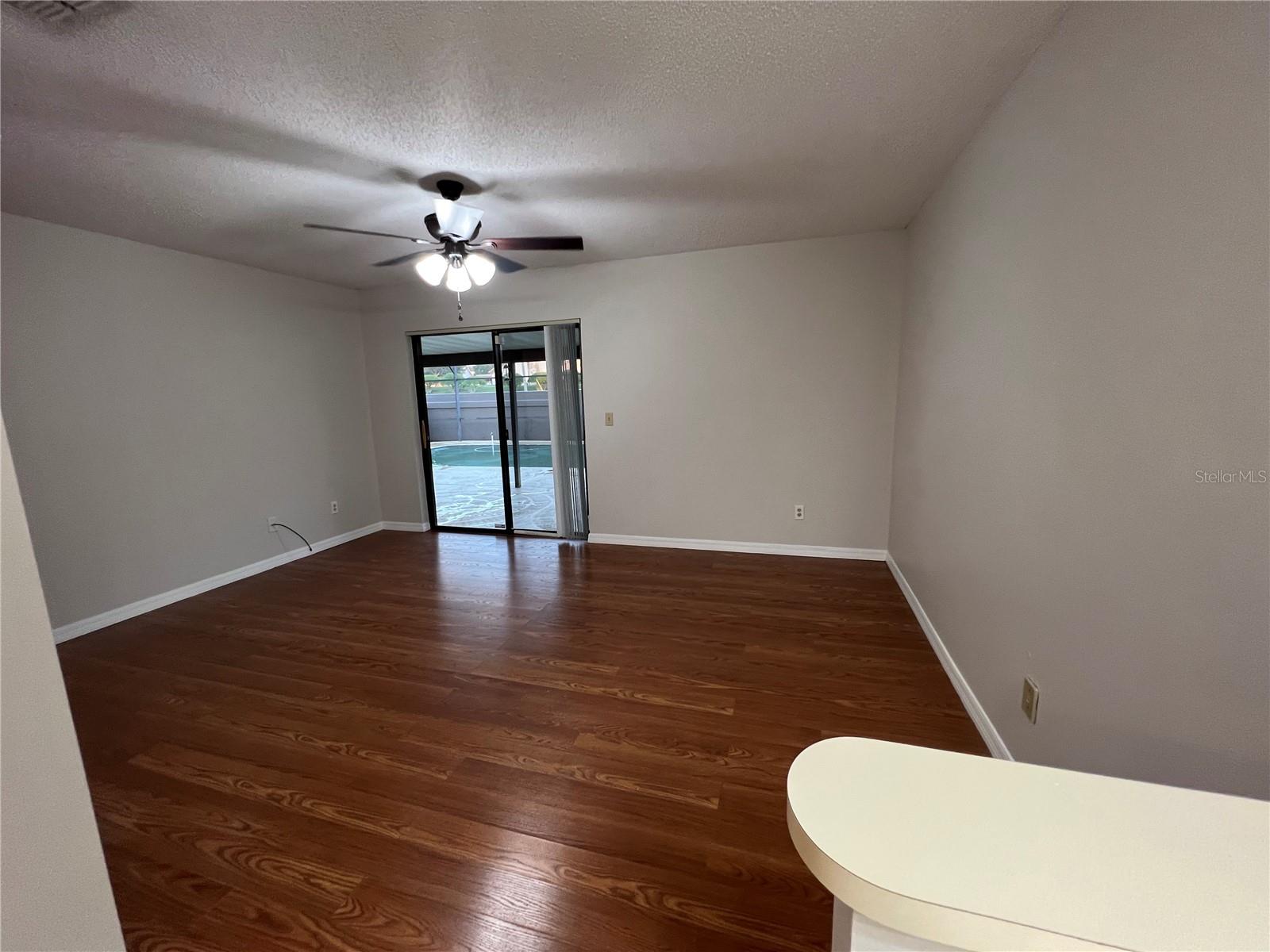 SILVER WOODS PH 05 - Residential