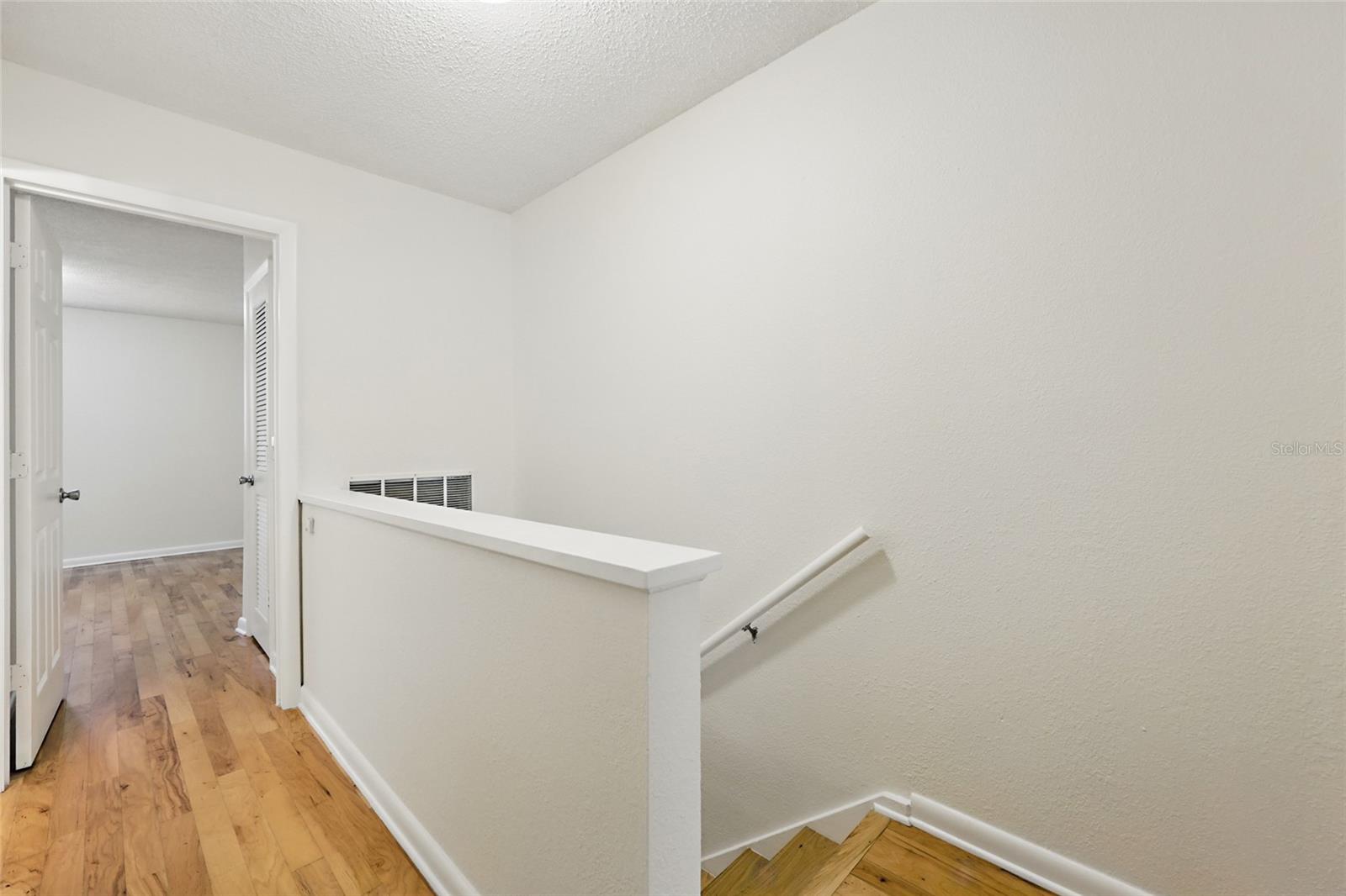 CARLTON AT OAK LANDING CONDO - Residential