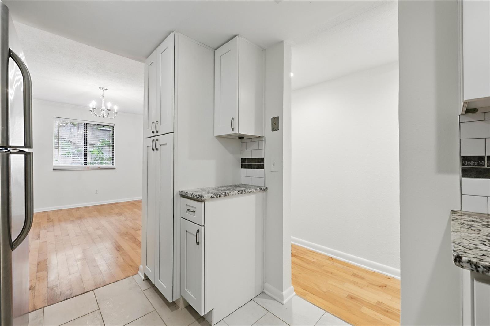 CARLTON AT OAK LANDING CONDO - Residential