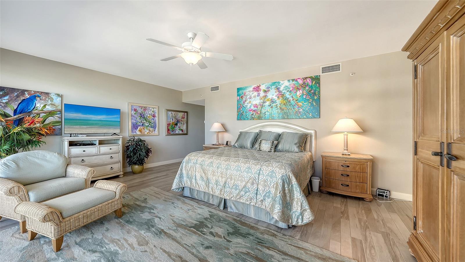 SANCTUARY IV - Residential