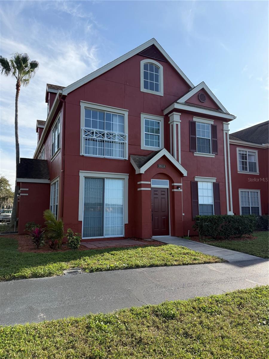 LAKE CHASE CONDO - Residential