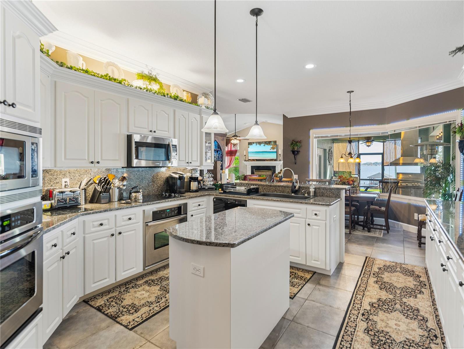 LAKE JULIANA RESERVE - Residential