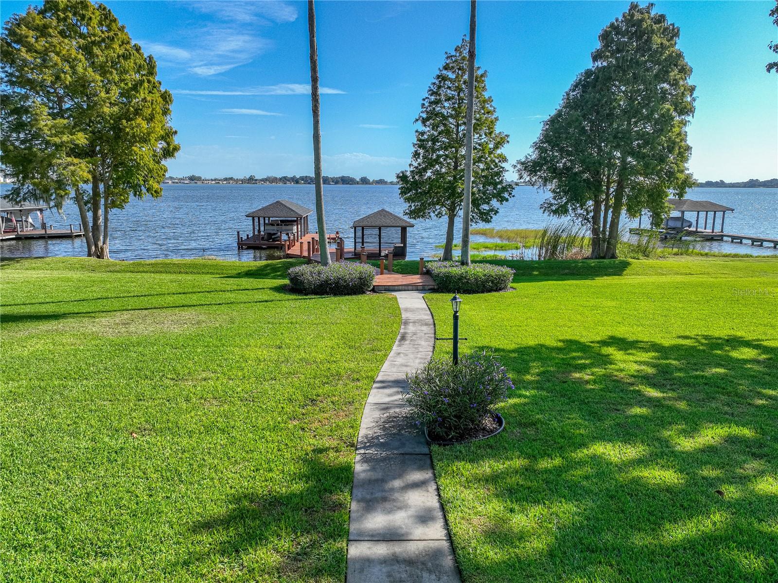 LAKE JULIANA RESERVE - Residential