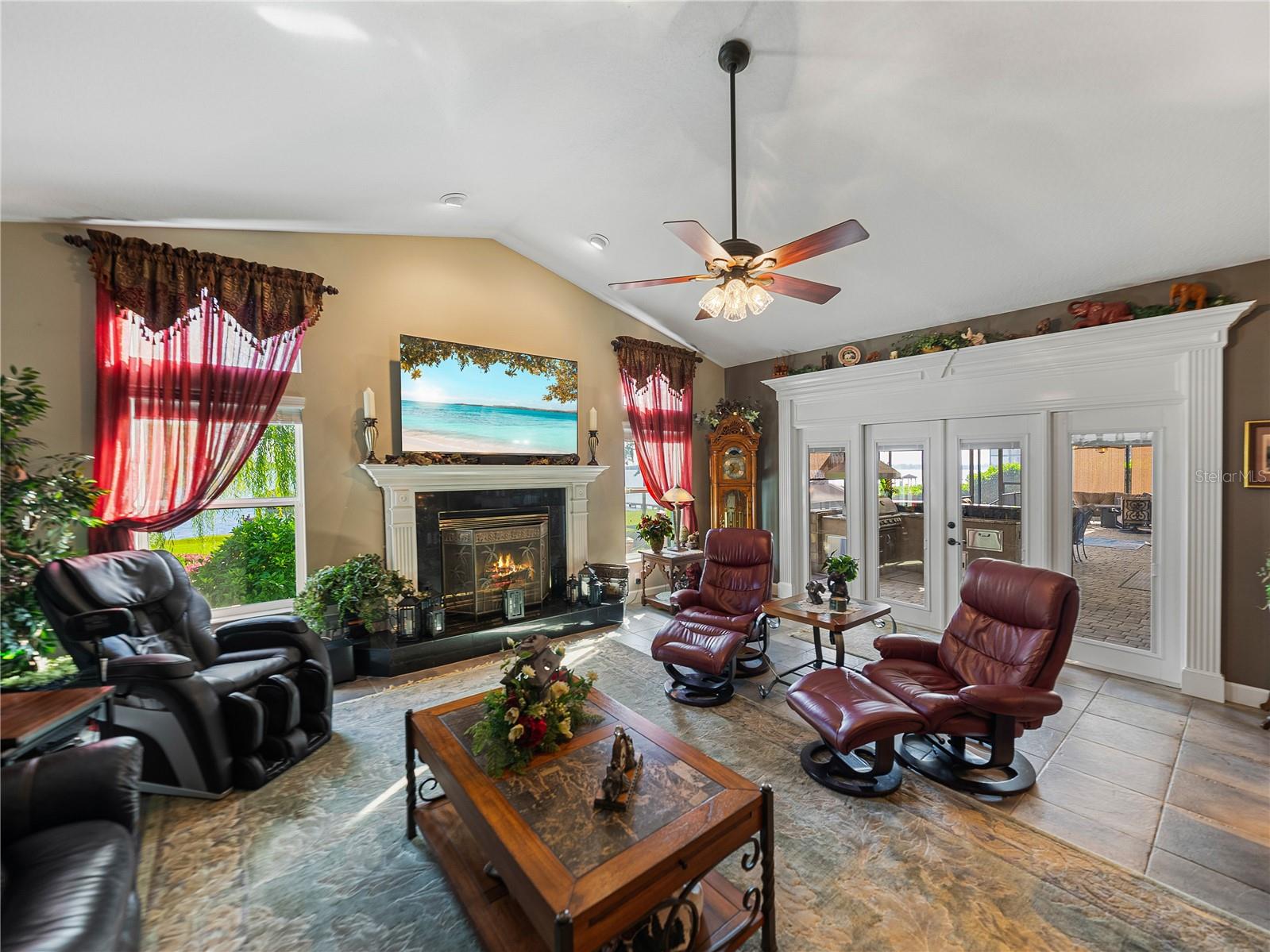 LAKE JULIANA RESERVE - Residential