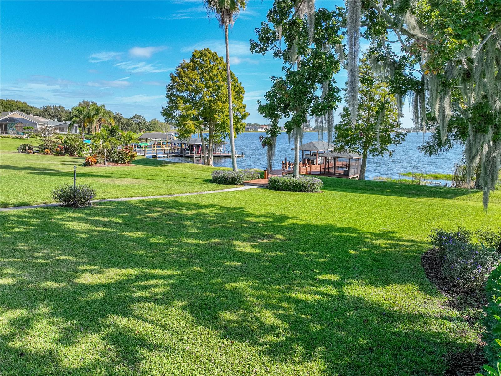 LAKE JULIANA RESERVE - Residential