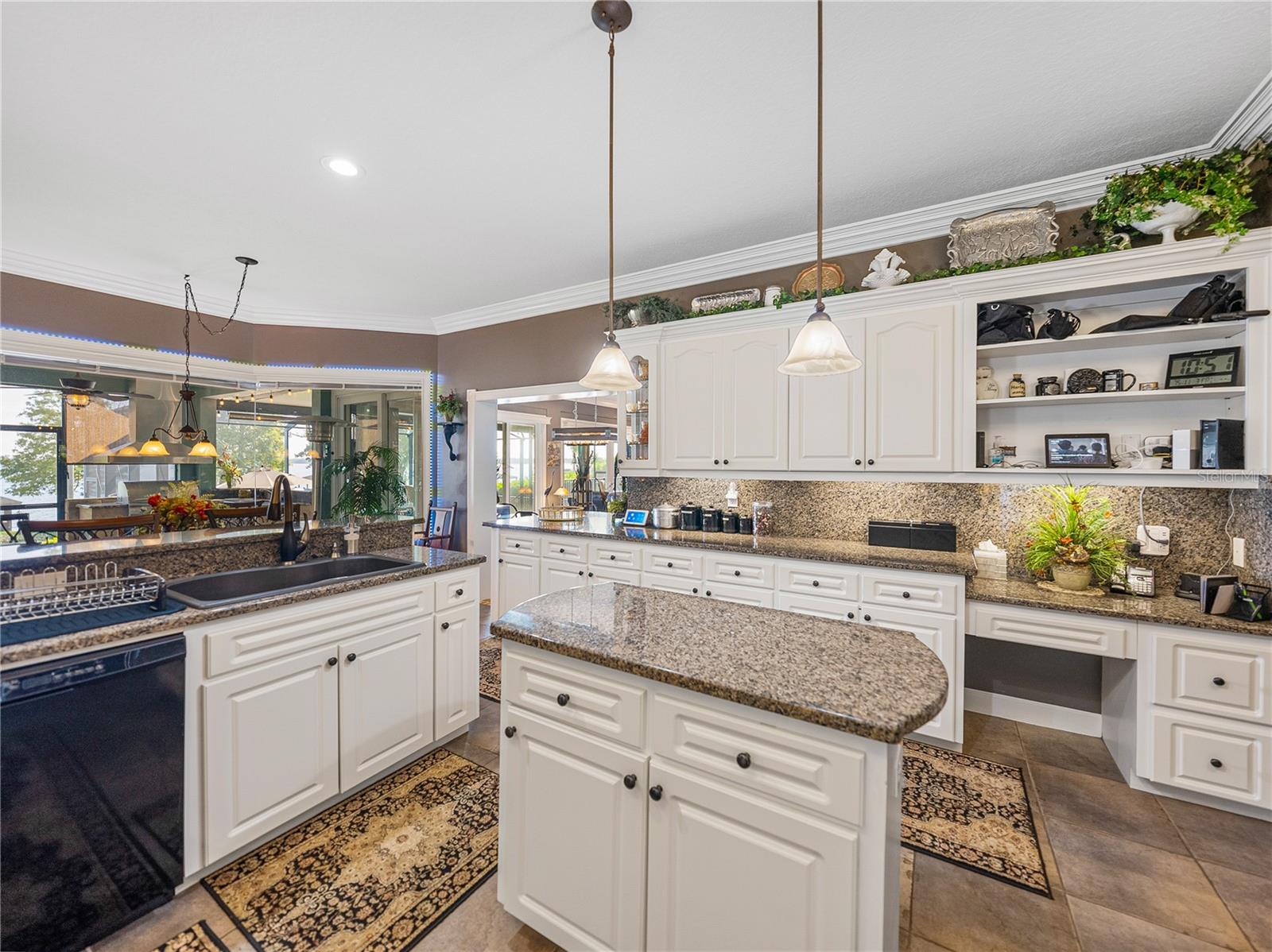 LAKE JULIANA RESERVE - Residential