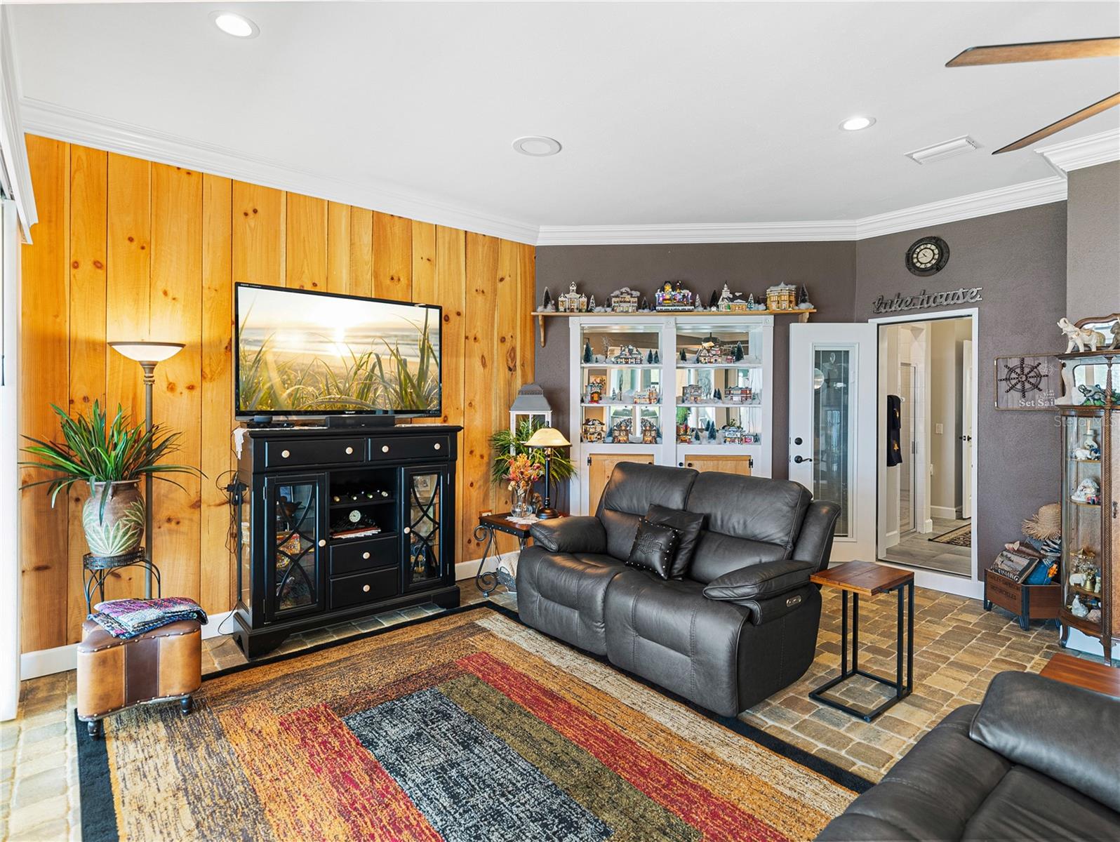 LAKE JULIANA RESERVE - Residential