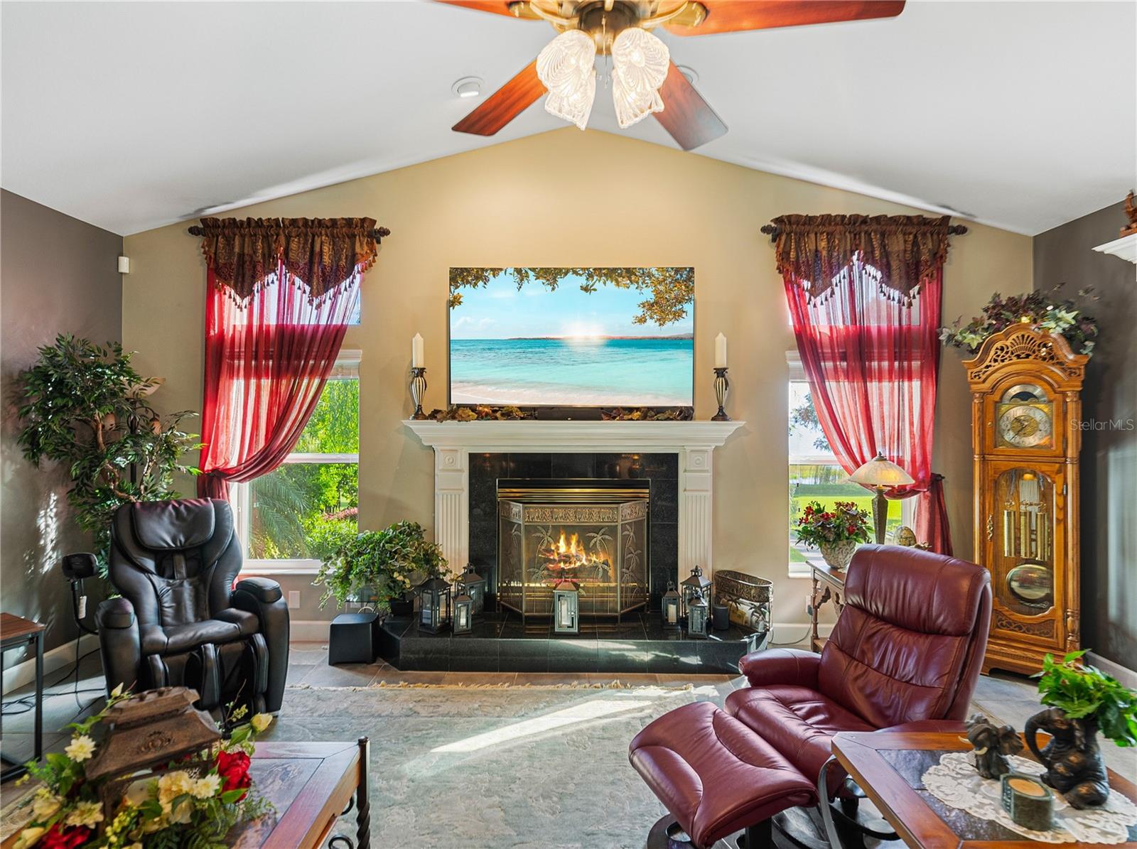 LAKE JULIANA RESERVE - Residential