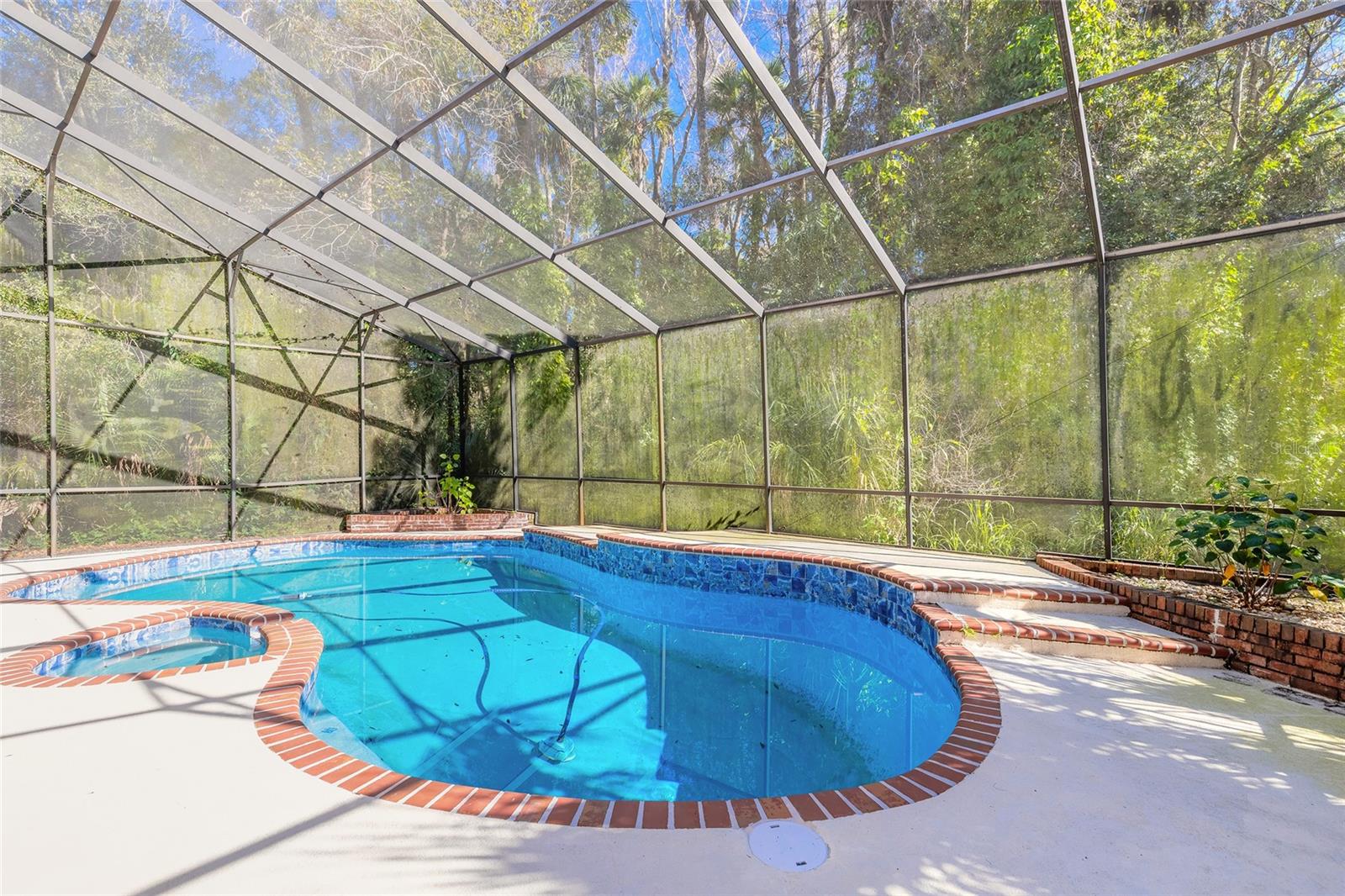 TUSCAWILLA - Residential