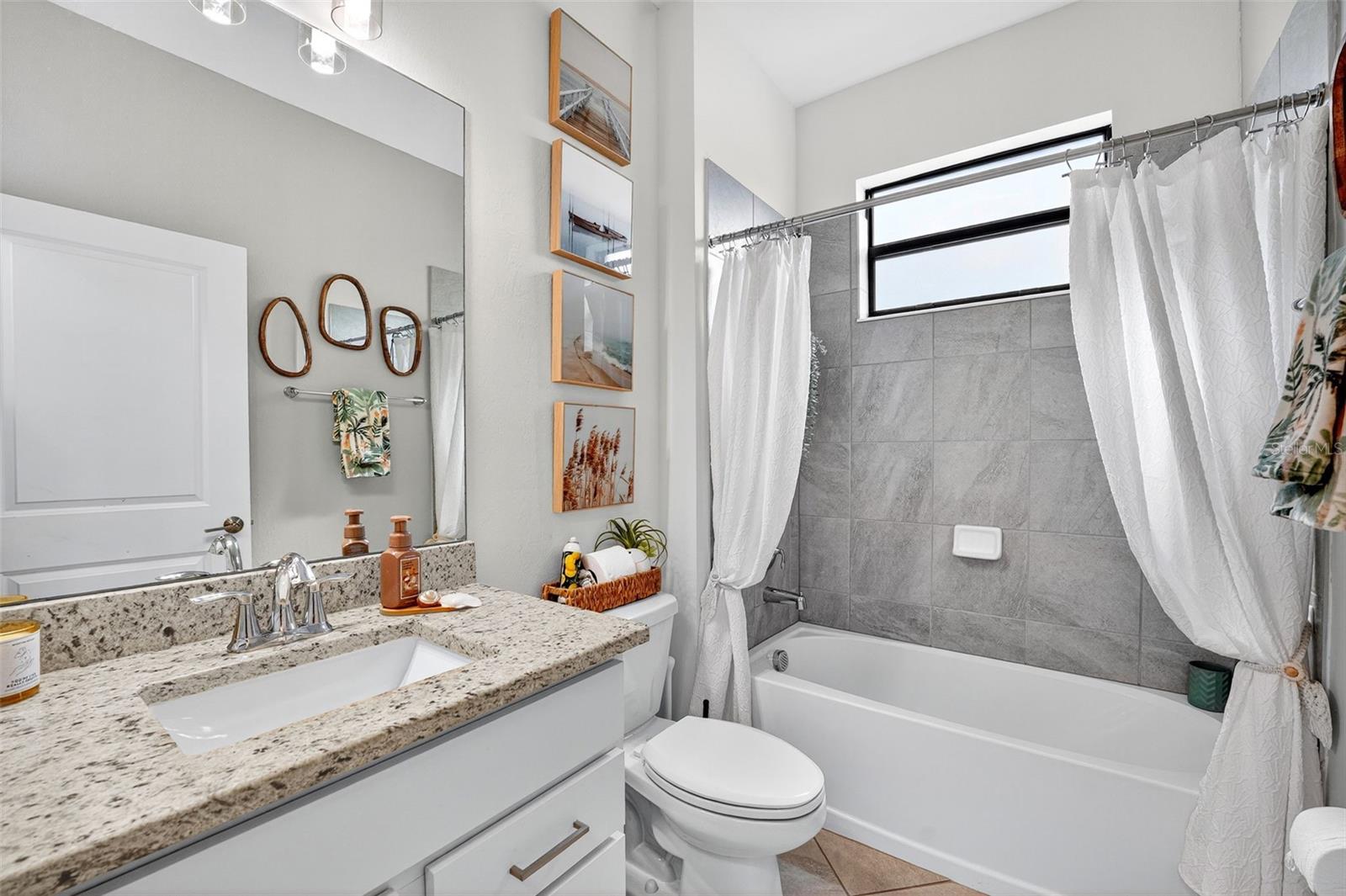 LORRAINE LAKES PH IIA - Residential