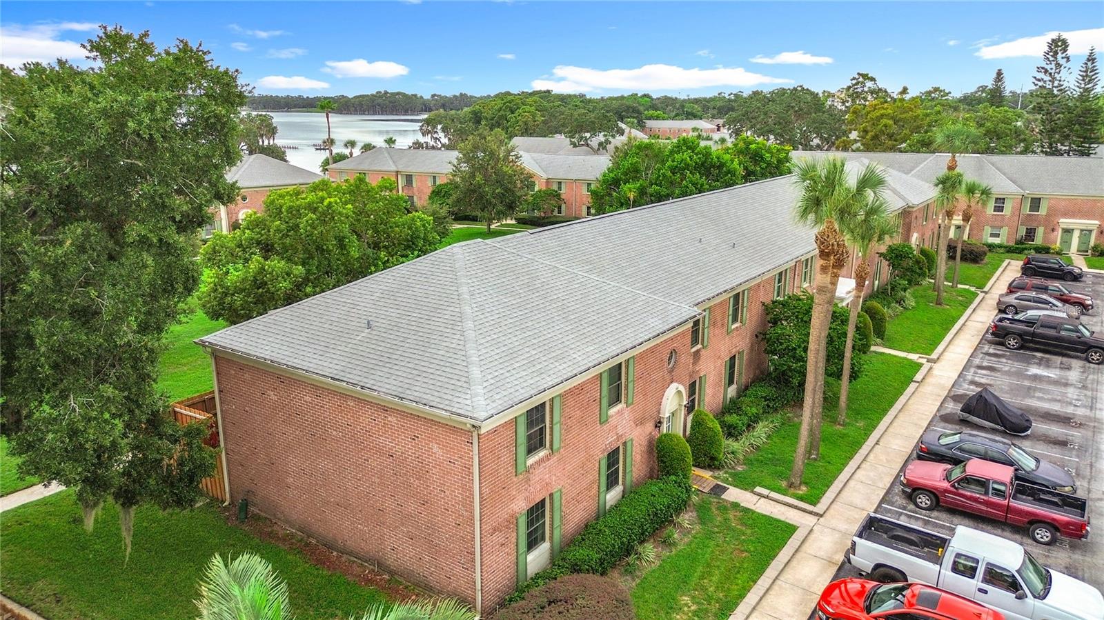 LAKE HOWELL ARMS CONDO - Residential