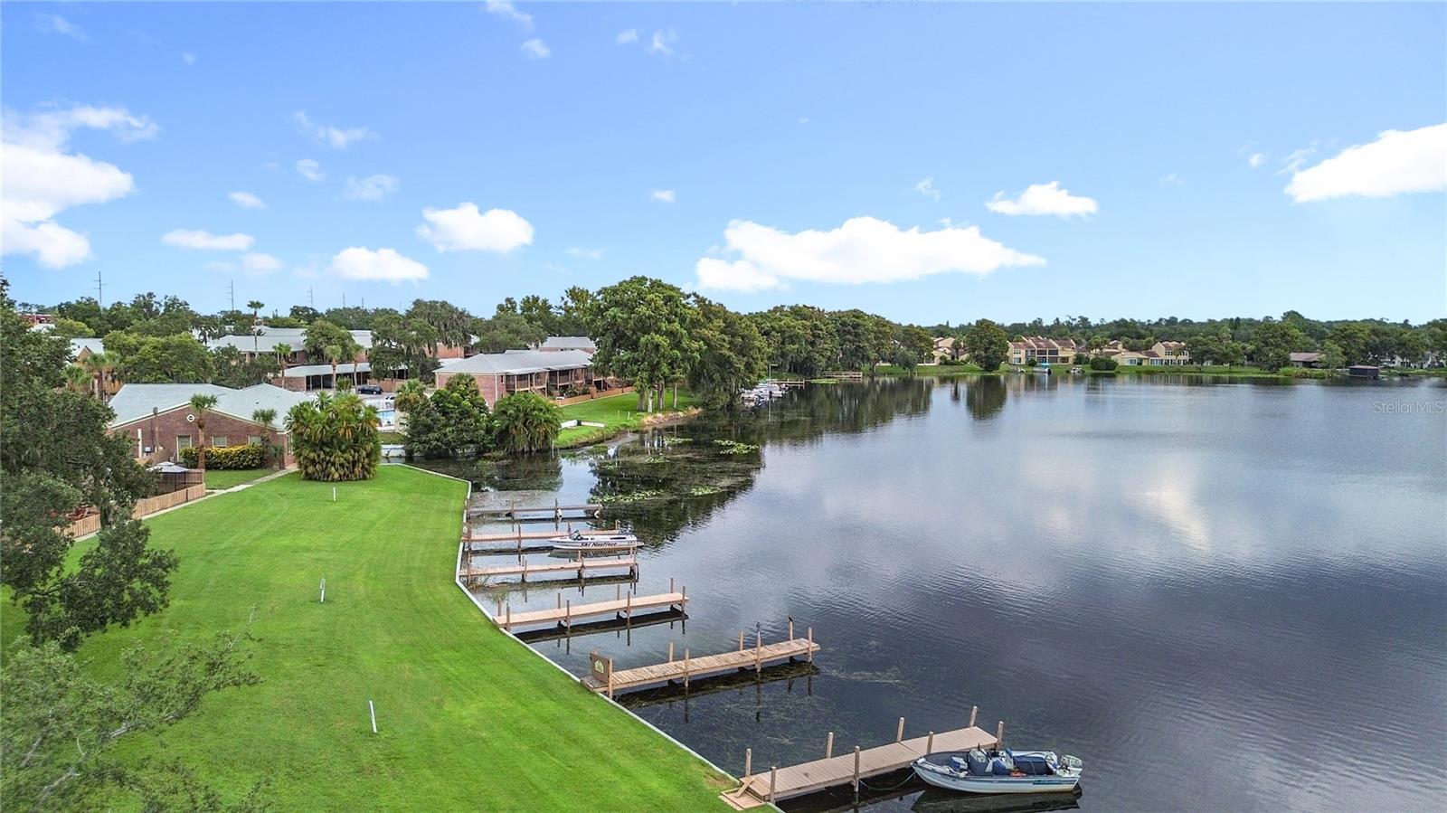 LAKE HOWELL ARMS CONDO - Residential