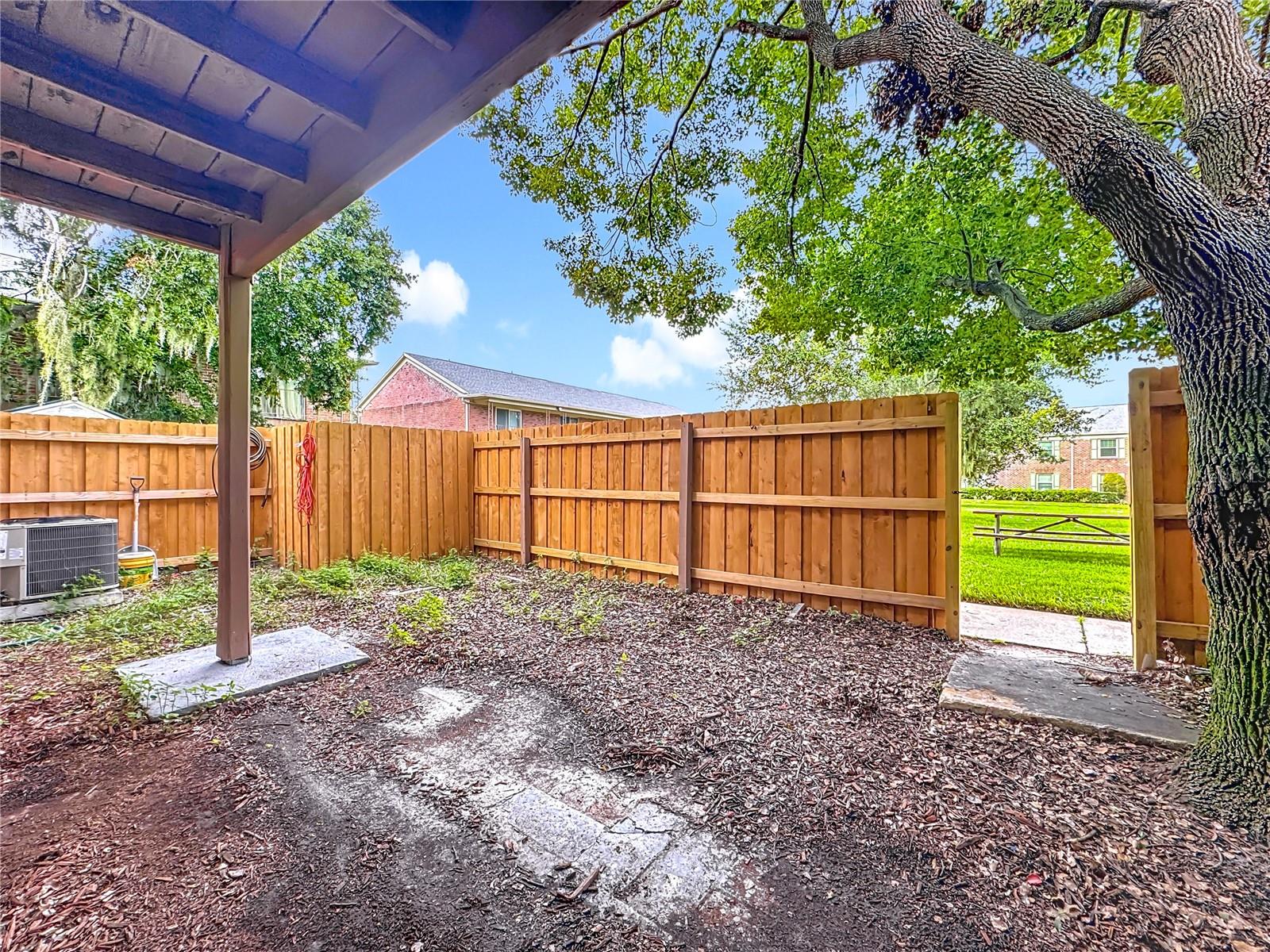 LAKE HOWELL ARMS CONDO - Residential