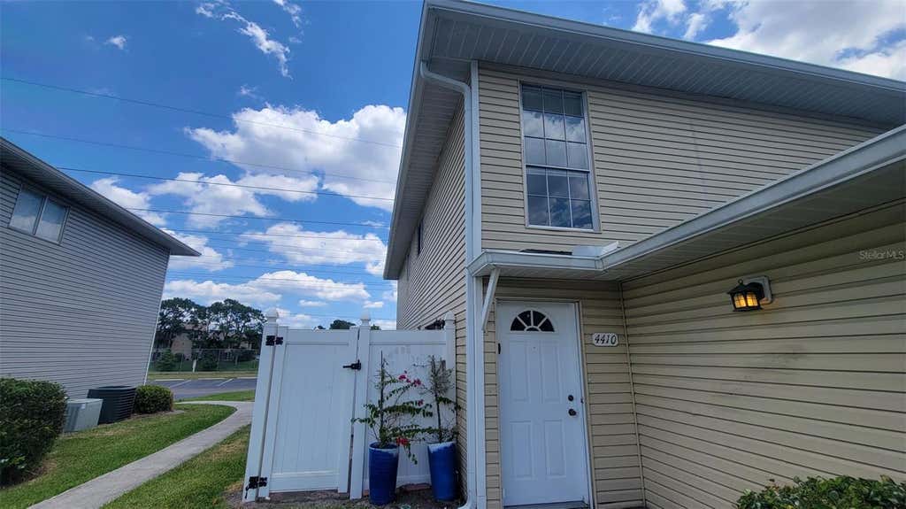 Photo of 4410 Shadow Crest Place #41-2, Orlando, FL 32811 (MLS # S5152603)