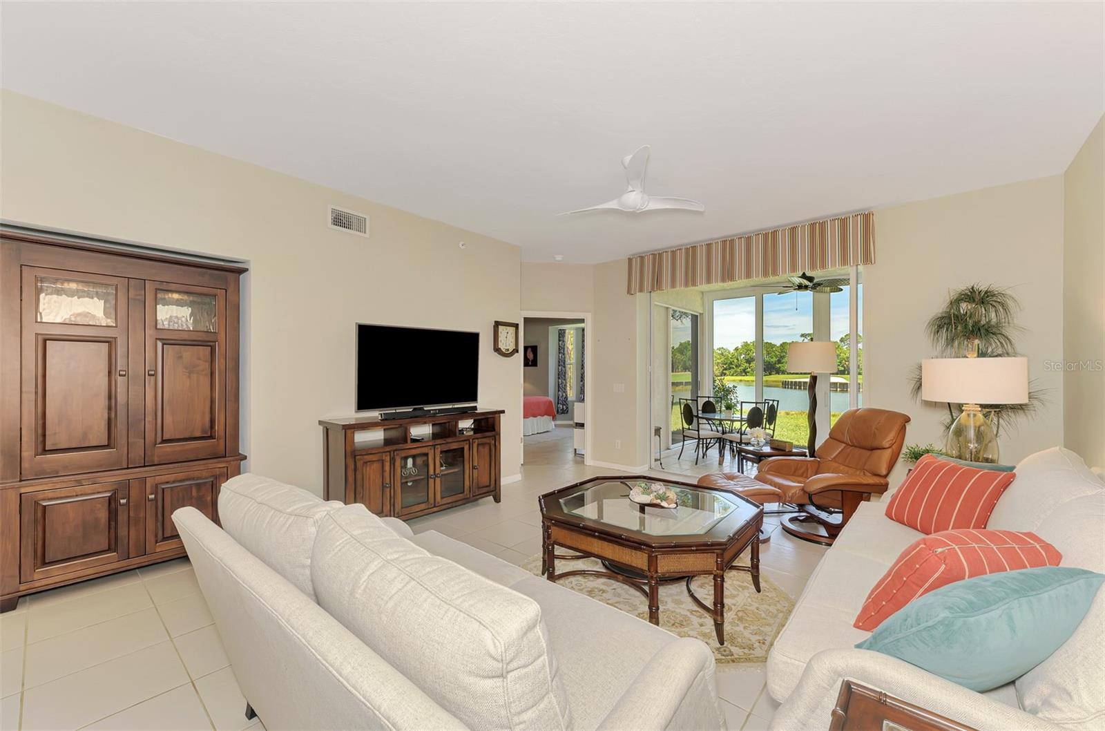 STONEYBROOK VERANDAS 1 - Residential