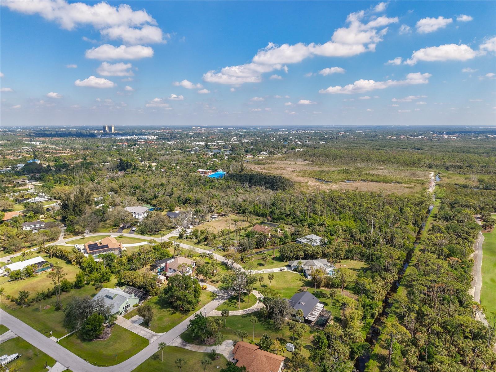 HERITAGE FARMS UNREC - Residential