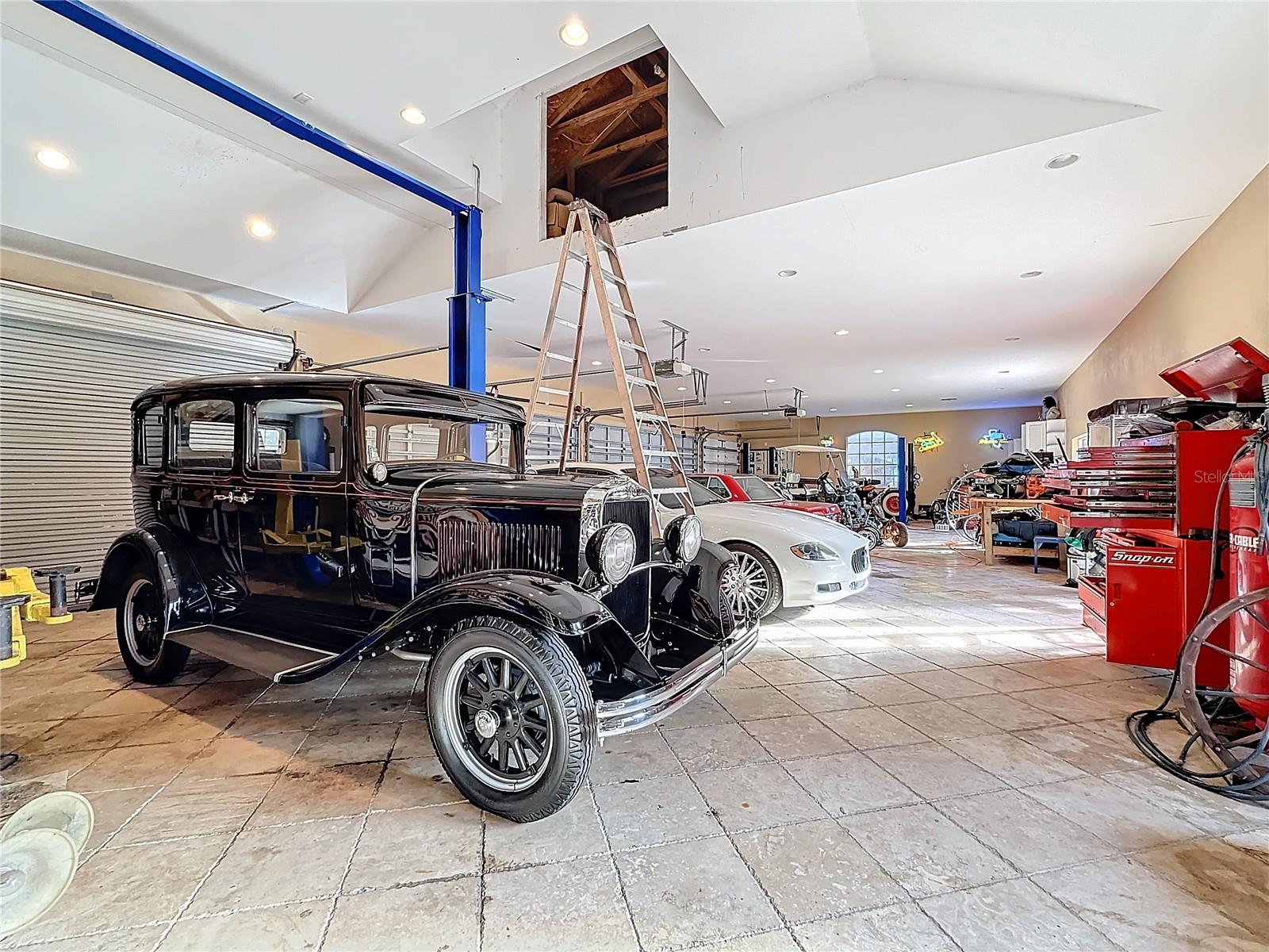 HERITAGE FARMS UNREC - Residential