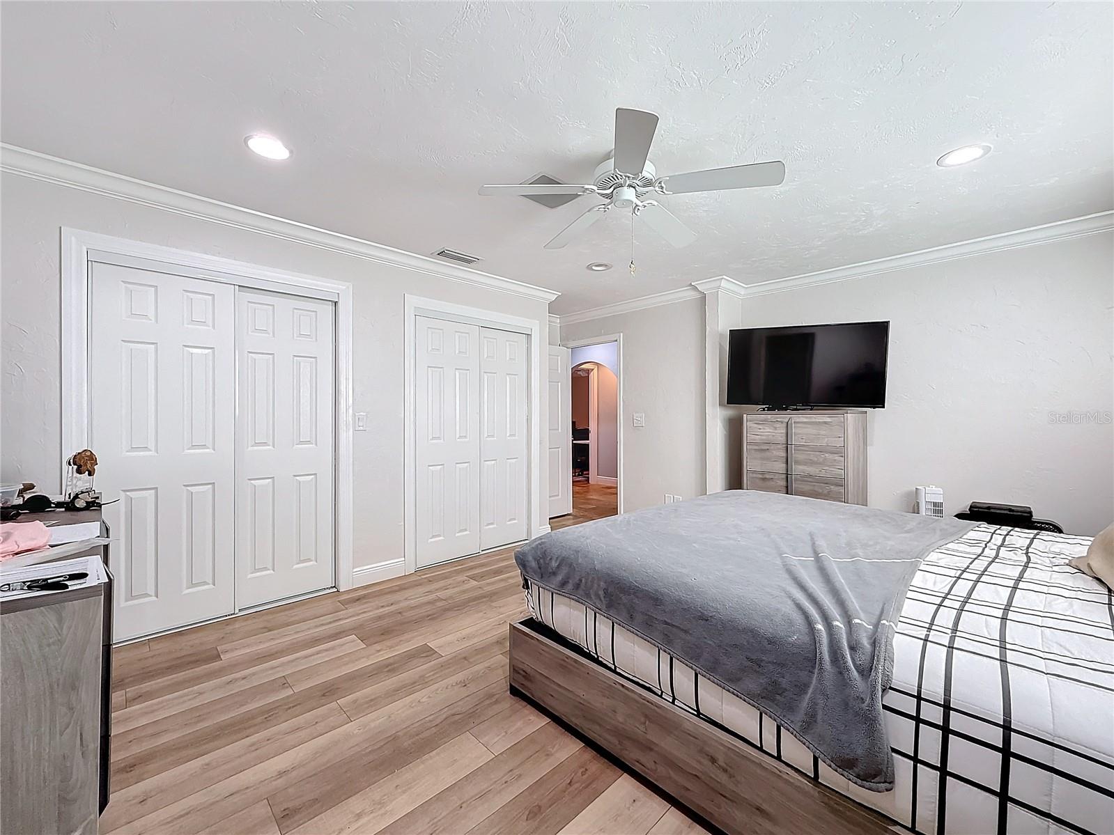 HERITAGE FARMS UNREC - Residential