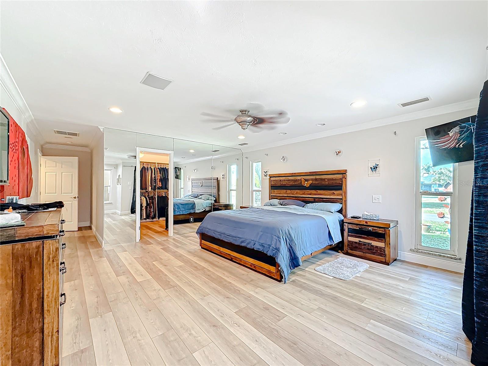 HERITAGE FARMS UNREC - Residential