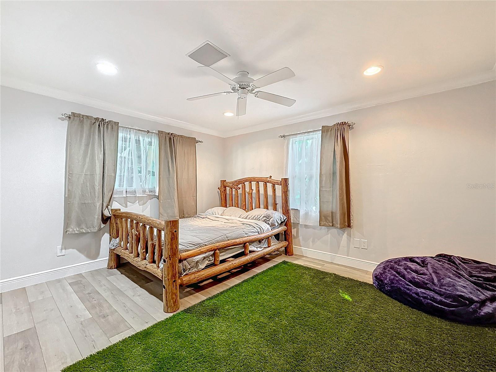 HERITAGE FARMS UNREC - Residential