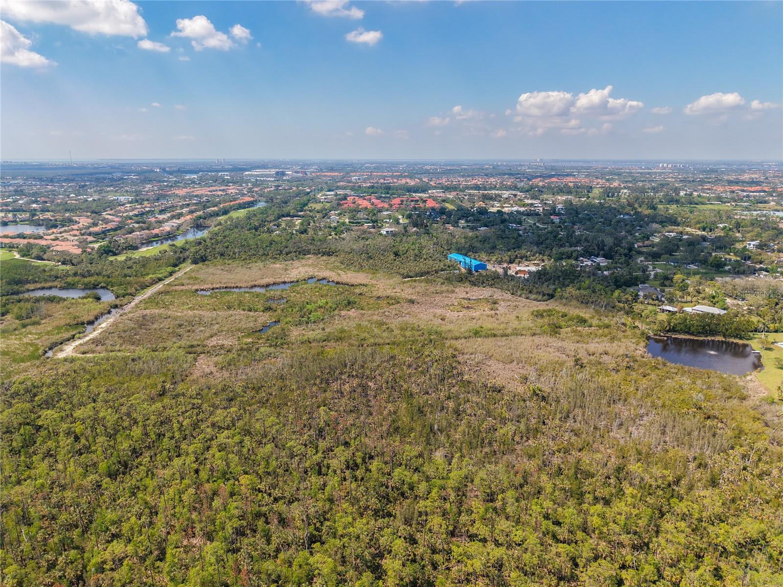 HERITAGE FARMS UNREC - Residential